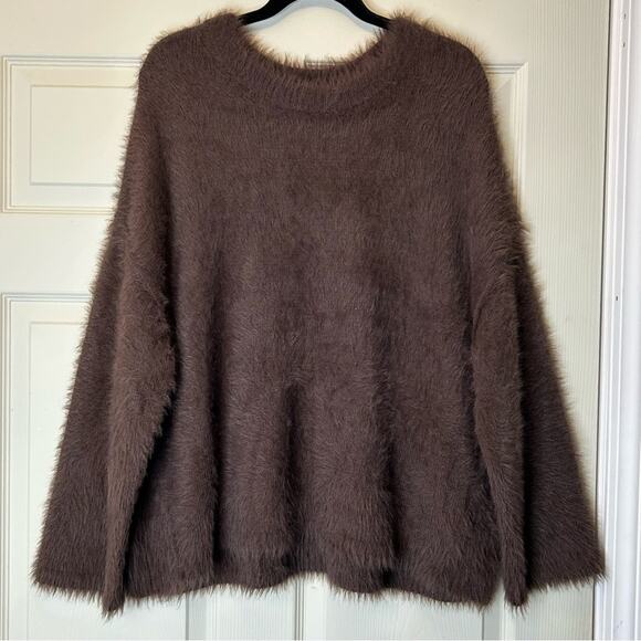 Free People Harrison Bunny Crew Neck Sweater Oversized Brown Soft Size Small NWT - Picture 3 of 7